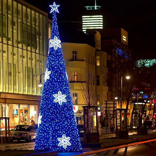 3D Snowflakes Christmas Tree